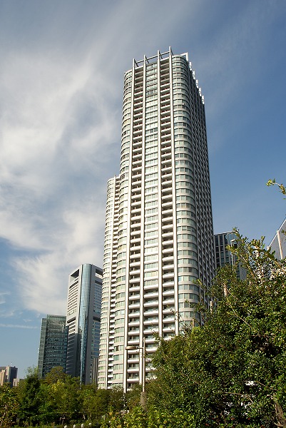 高層マンション タワーマンションのフリー写真素材 無料画像素材のプロ フォト Bil0098 012