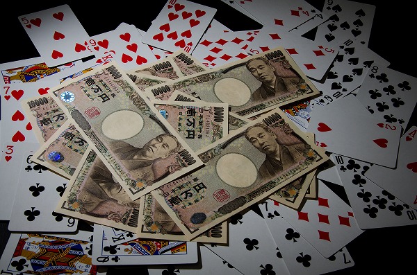 違法カジノ 賭博問題のフリー写真素材 無料画像素材のプロ・フォト mny0084-001
