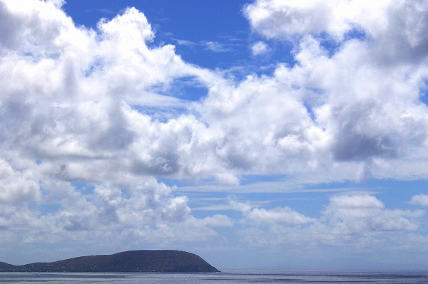 ハワイ 青空と雲 海のフリー写真素材 無料画像素材のプロ フォト Sor0024 009