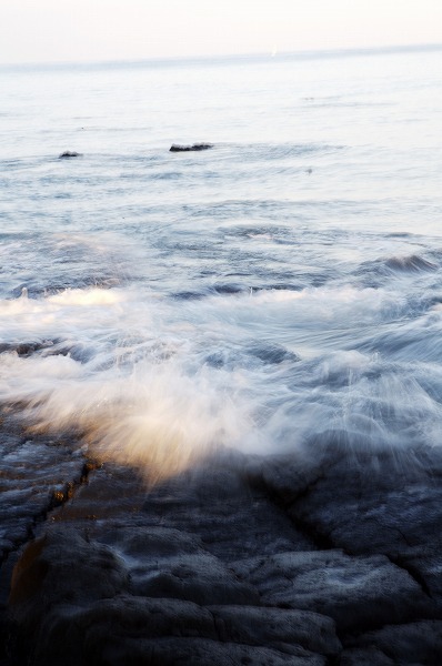 ハワイの海 波打際のフリー写真素材 無料画像素材のプロ フォト Umi0143 002