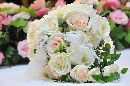 ブライダル ブーケ 結婚式イメージのフリー素材 無料写真素材集 植物 樹木 花 花束 切花 ブーケ Gft0107 049 ダウンロード 高解像度画像 無料写真素材のプロ フォト