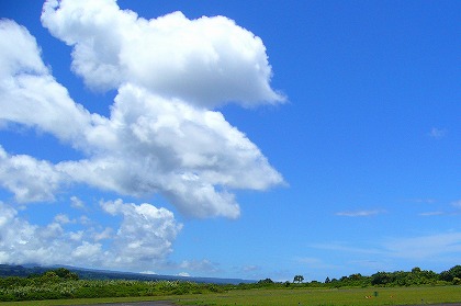 青空とハワイの大地のフリー素材 無料写真素材集 風景 自然 景色 空 雲 Sor0021 009 ダウンロード 高解像度画像 無料写真素材のプロ フォト